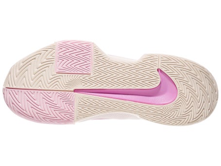 Nike GP Challenge Pro PRM Pearl Pink Womens Shoes