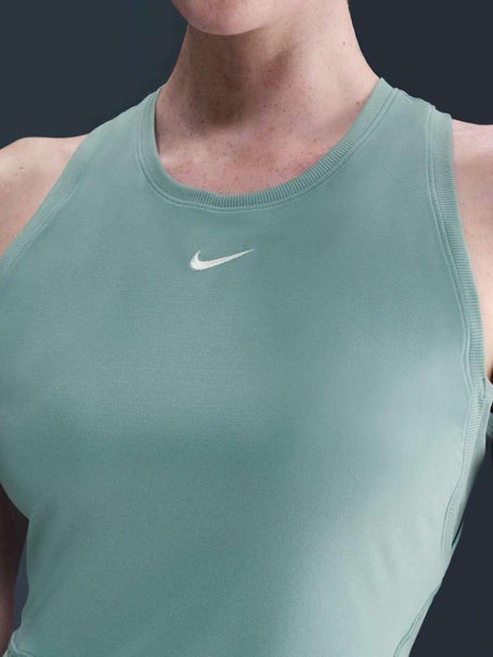 Nike Womens Fall Victory Dress