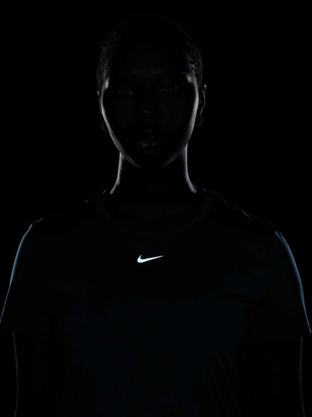 Nike Womens Summer One Classic Top