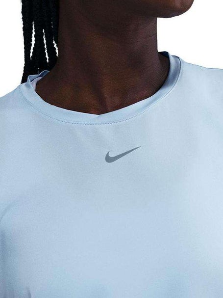 Nike Womens Winter Classic Top