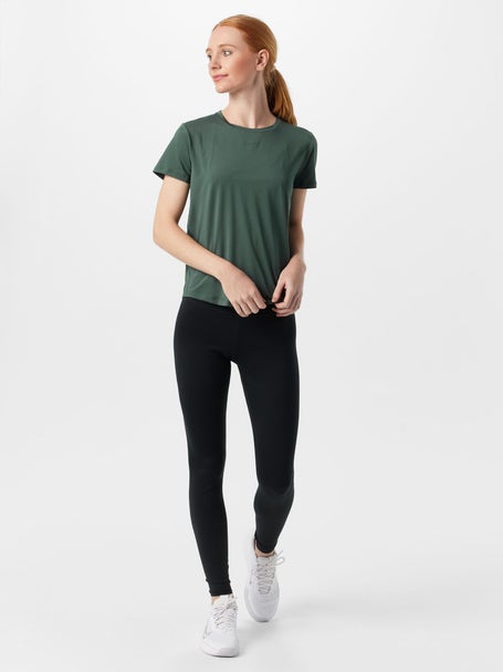 Nike Womens Winter One Classic Top
