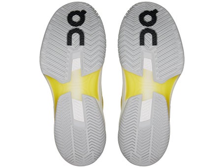 ON The Roger Pro Fire Linen/Lime Womens Shoes