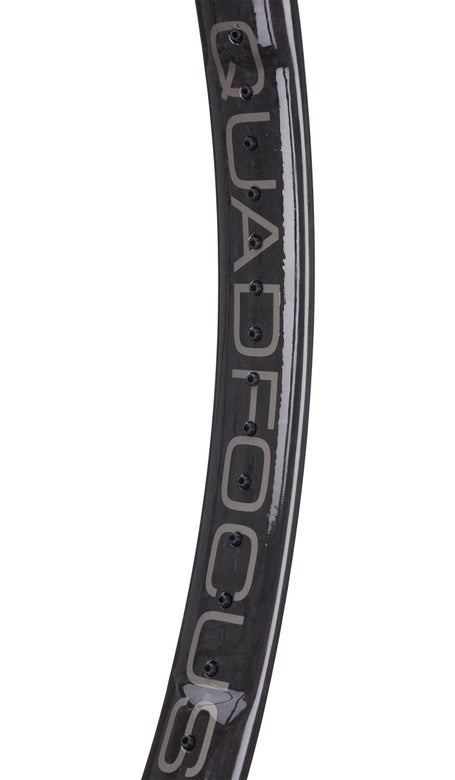 ProKennex Ki Q+ 30\Racquet