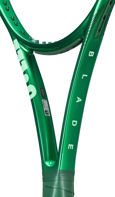 Wilson Blade 100 v10\Racquet