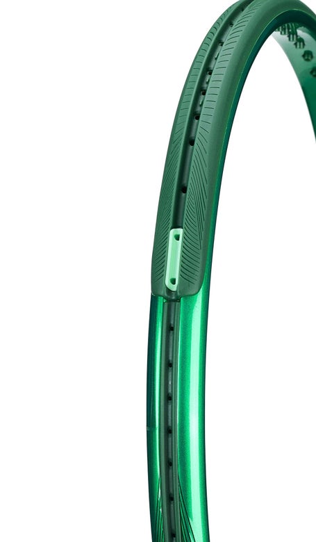 Wilson Blade 104 v10\Racquet