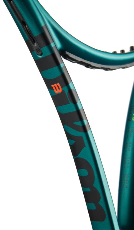 Wilson Blade 100UL v9\Racquet
