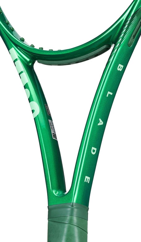 Wilson Blade 100UL v10\Racquet