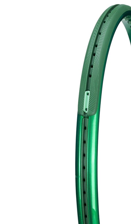 Wilson Blade 100UL v10\Racquet