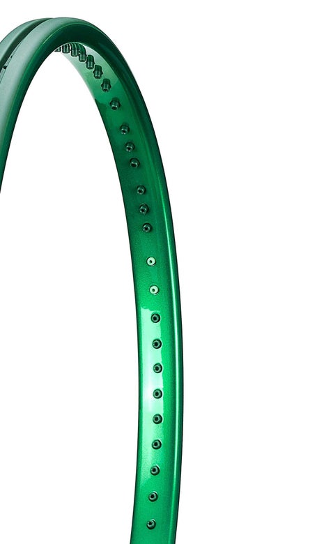 Wilson Blade Pro 98 16x19 v10\Racquet