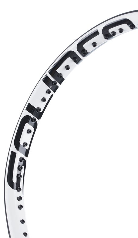 Solinco Whiteout 305 XTD 18x20\Racquet